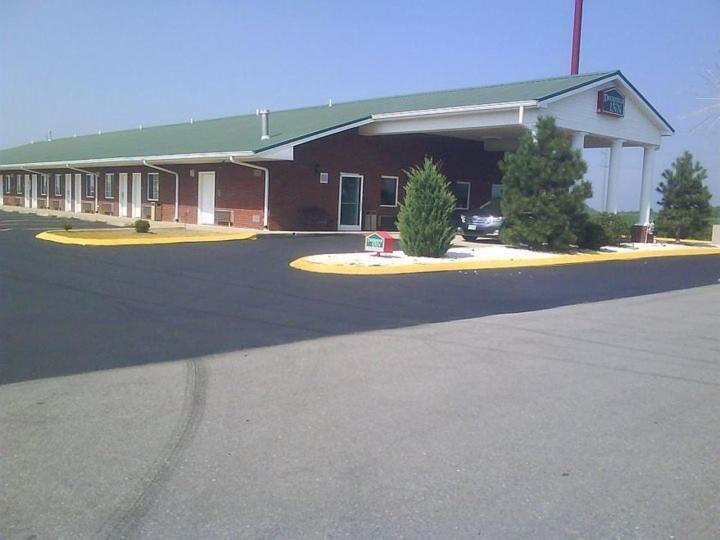 Deerfield Inn And Suites Steele Kültér fotó